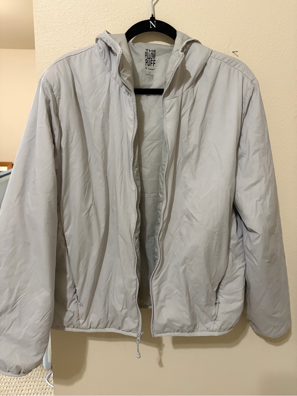 Aritzia The Pillow Puff Light Gray Puffer Jacket with Hoodie